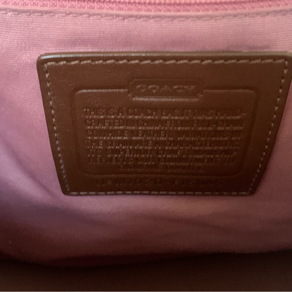 COACH Soho Pleated Leather Tan and Off White Handbag w/Nickel Hardware. F15045 - Picture 5 of 8